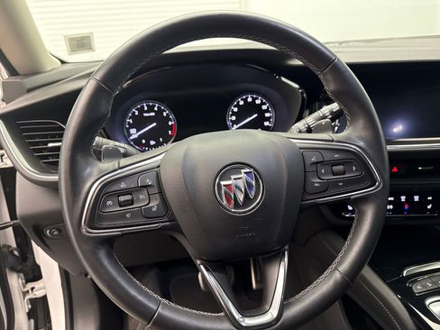 Certified 2022 Buick Envision Essence w/ Sport Touring Package image 15