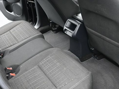 Certified 2024 Honda HR-V LX image 17