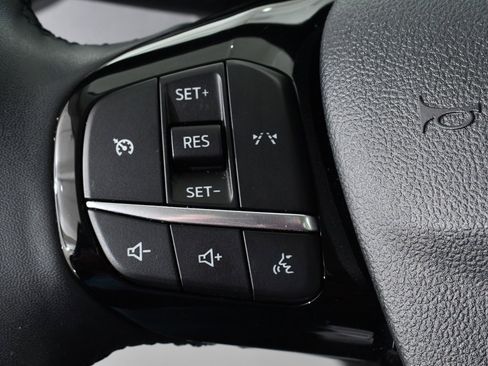 Used 2023 Ford Escape Active image 33