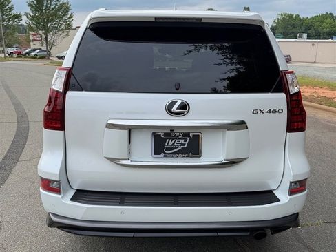 Used 2021 Lexus GX 460 w/ Sport Design Package AWD/4WD image 5