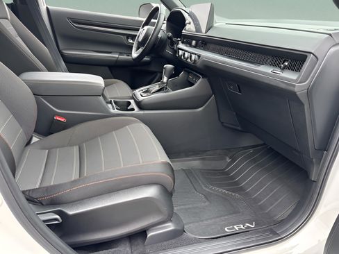 Certified 2026 Honda CR-V Sport image 18
