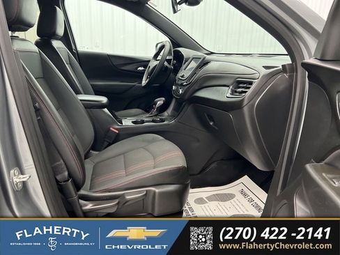 Used 2023 Chevrolet Equinox RS w/ LPO, Floor Liner Package FWD image 15