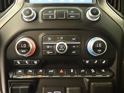 Used 2019 GMC Sierra 1500 Denali w/ Denali Ultimate Package AWD/4WD image 30