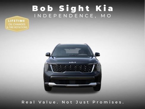 New 2026 Kia Sorento S w/ S Panoramic Sunroof Package image 2