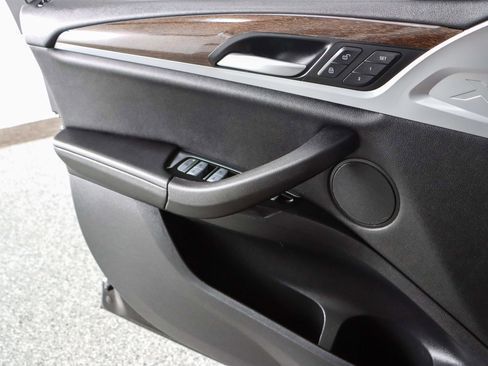 Used 2023 BMW X3 xDrive30i w/ Premium Essential Package AWD/4WD image 22