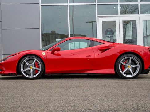 Used 2020 Ferrari F8 Tributo image 8