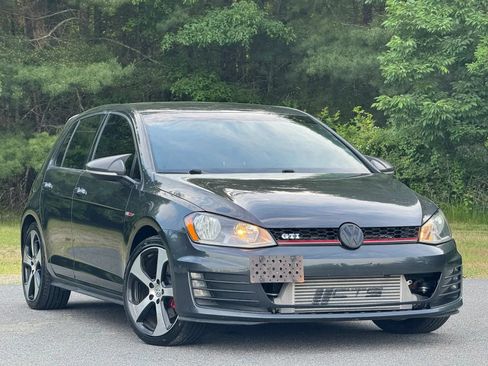 Used 2015 Volkswagen GTI S FWD image 2