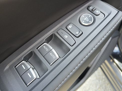 Used 2024 Honda Accord Sport image 29