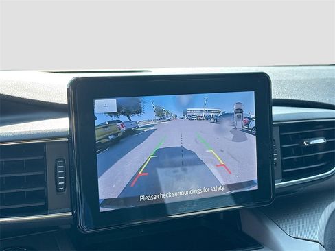 Used 2024 Ford Explorer XLT w/ Equipment Group 202A image 17