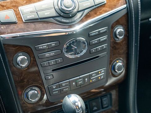 Used 2015 INFINITI QX80 2WD image 23