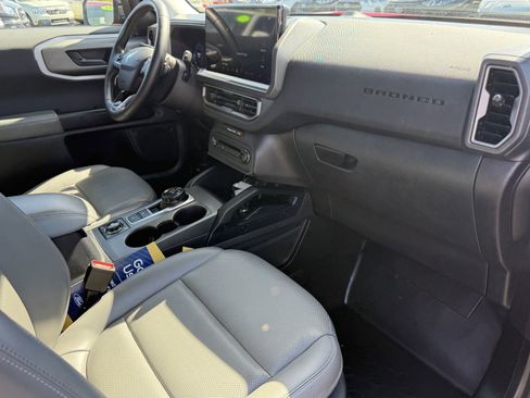 Certified 2025 Ford Bronco Sport Badlands image 12