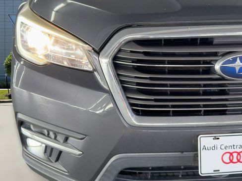 Used 2019 Subaru Ascent Premium image 11