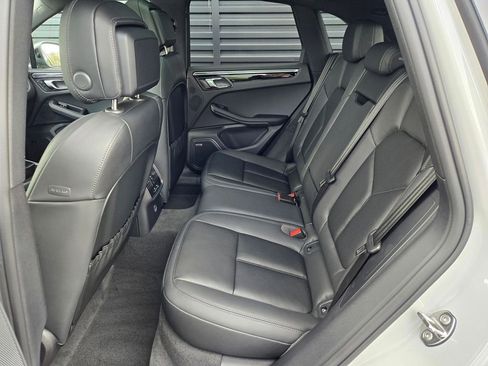 New 2026 Porsche Macan Turbo image 18