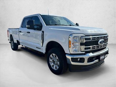 Used 2024 Ford F250 XLT image 8