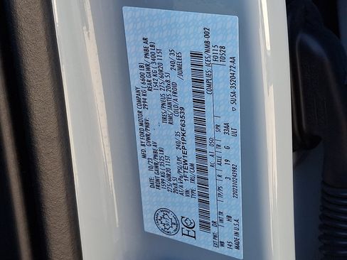 Certified 2023 Ford F150 Lariat w/ Equipment Group 502A High image 31