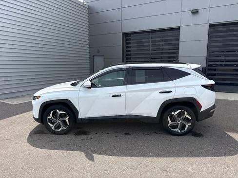 Used 2022 Hyundai Tucson Limited AWD/4WD image 2