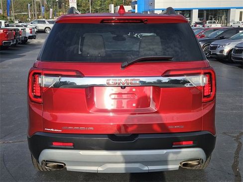 Used 2023 GMC Acadia SLT image 5