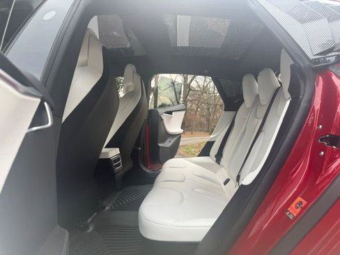 Used 2017 Tesla Model S 100D image 8