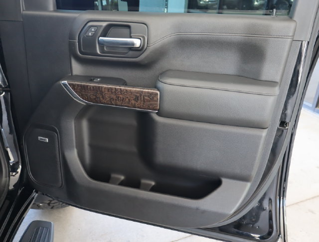 Used 2023 GMC Sierra 2500 Denali w/ Denali Ultimate Package AWD/4WD image 59