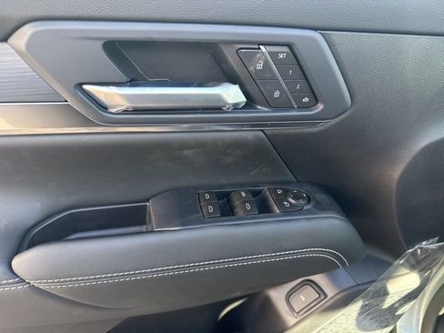 New 2026 GMC Terrain Elevation image 11