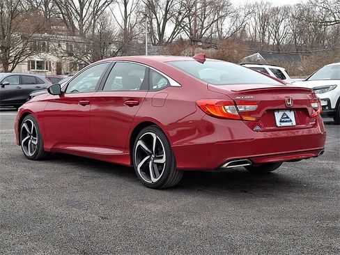 Certified 2019 Honda Accord Sport image 4