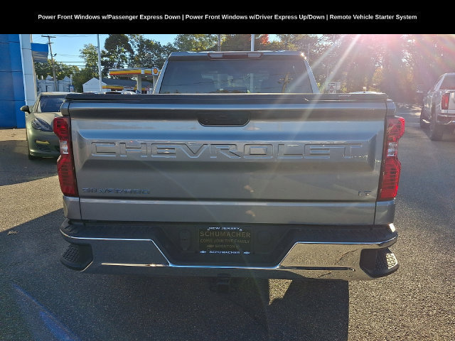 Used 2024 Chevrolet Silverado 1500 LT AWD/4WD image 8