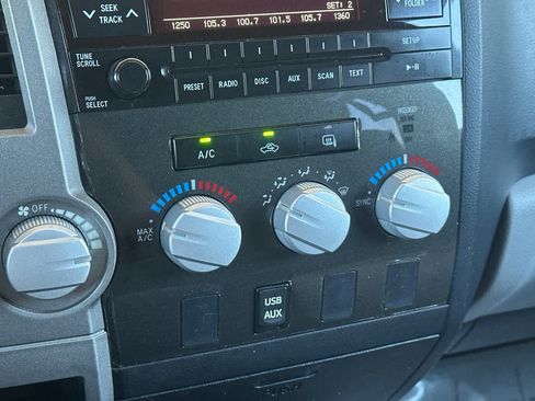 Used 2013 Toyota Tundra 2WD Double Cab w/ Tow Pkg image 18