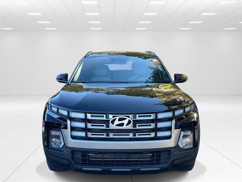 Certified 2025 Hyundai Santa Cruz SEL image 2