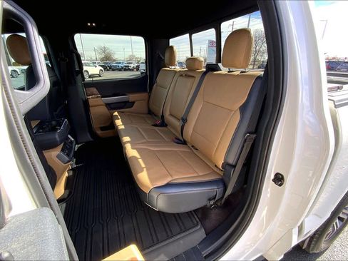 Used 2021 Ford F150 Lariat w/ Trailer Tow Package image 20