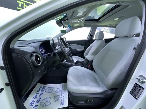 Used 2023 Hyundai Kona SEL w/ Convenience Package image 18