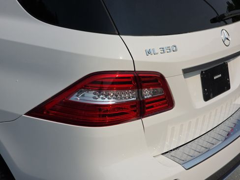 Used 2015 Mercedes-Benz ML 350 2WD image 36