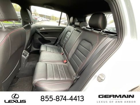 Used 2020 Volkswagen GTI SE image 13