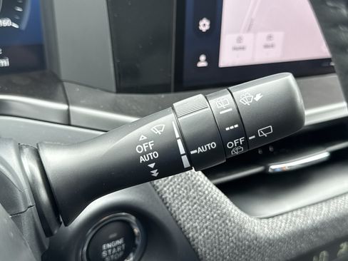 New 2026 Subaru Outback Limited AWD/4WD image 17
