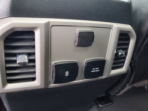 Used 2019 Ford F250 Lariat w/ Lariat Ultimate Package image 33