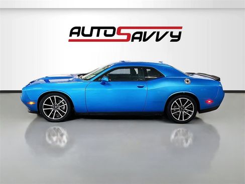 Used 2023 Dodge Challenger GT w/ Plus Package image 4