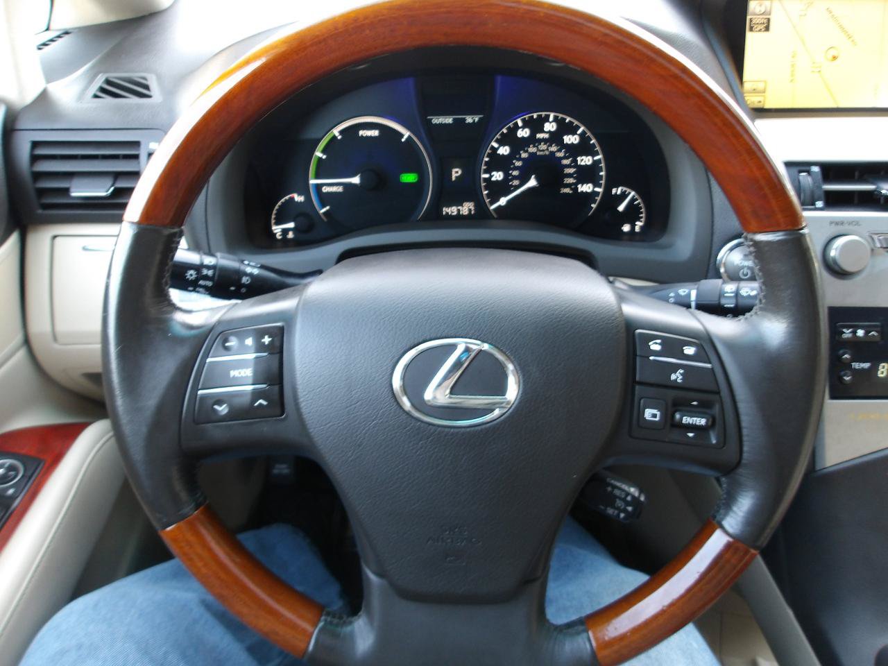 Used 2010 Lexus RX 450h AWD w/ Premium Pkg image 15