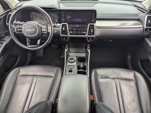Certified 2023 Kia Sorento EX FWD image 12