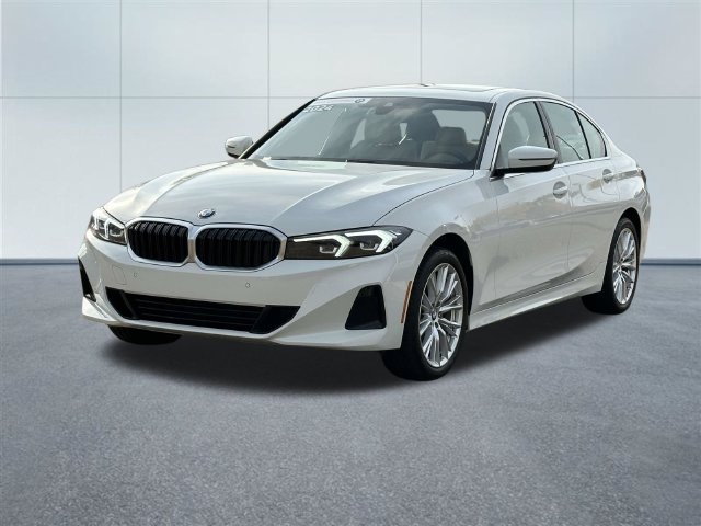 Certified 2024 BMW 330i xDrive Sedan w/ Premium Package AWD/4WD image 9