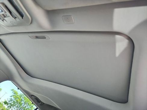 Certified 2020 Toyota Highlander XLE AWD/4WD image 33