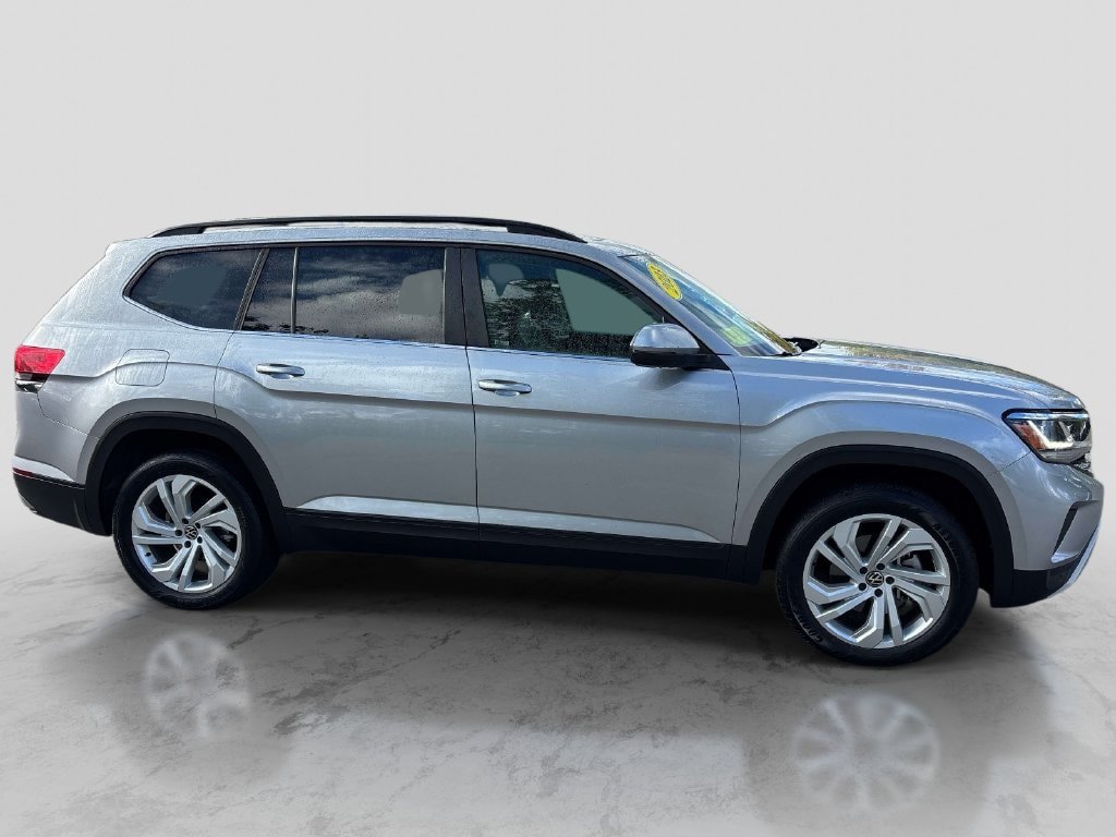 Certified 2023 Volkswagen Atlas SE w/ Panoramic Sunroof Package AWD/4WD image 6