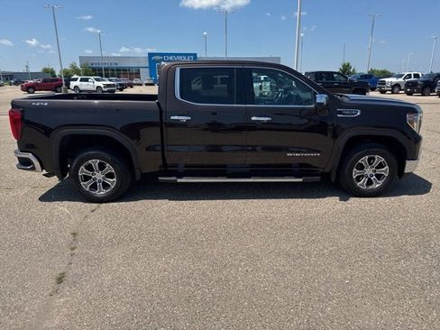 Used 2019 GMC Sierra 1500 SLT image 2