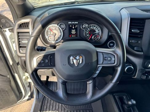 Used 2024 RAM 2500 Tradesman w/ Chrome Appearance Group image 12