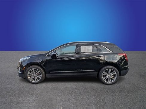 Certified 2025 Cadillac XT5 Premium Luxury image 2