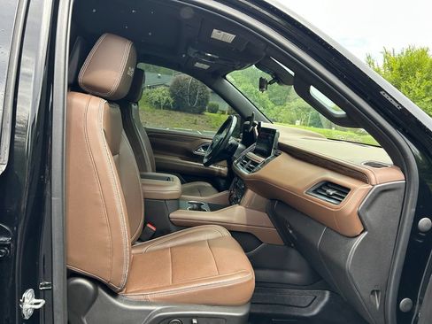 Used 2021 Chevrolet Tahoe High Country w/ Technology Package AWD/4WD image 54