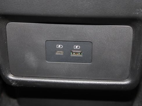 Used 2023 Nissan Rogue SV FWD image 31