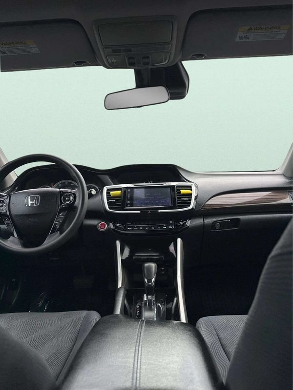 Used 2016 Honda Accord EX image 13