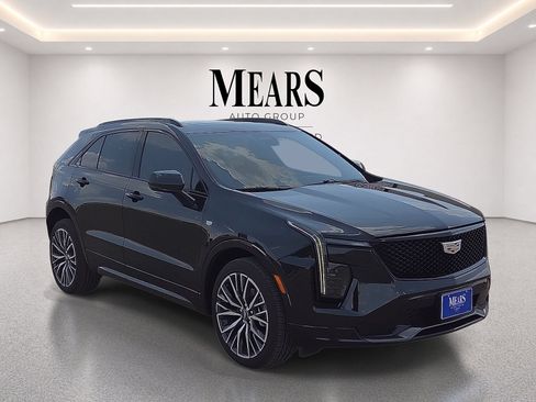 Used 2024 Cadillac XT4 Sport FWD image 7