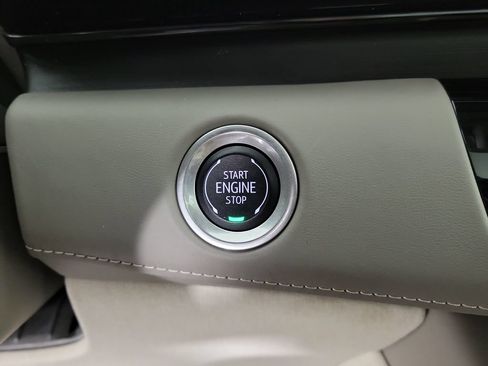 Used 2024 Cadillac Escalade Sport Platinum RWD image 29