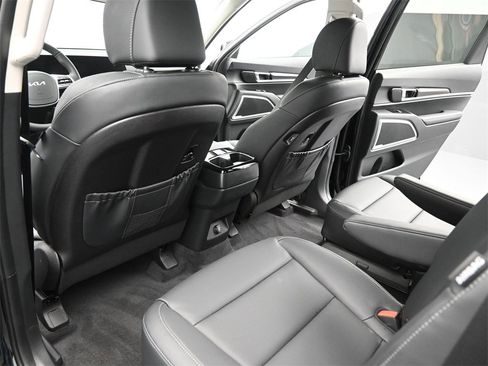 New 2025 Kia Telluride S image 16
