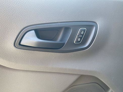 Used 2025 Ford Transit 350 XLT RWD image 18